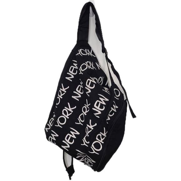 New York Logo Drawstring Shoulder Duffle Bag Black Full Zip Bottom Extender - Picture 2 of 4